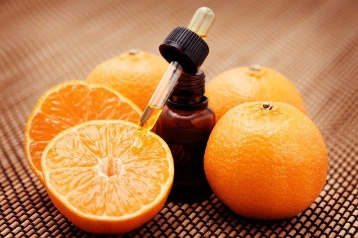 El aceite esencial de naranja es un excelente tónico para la piel. 